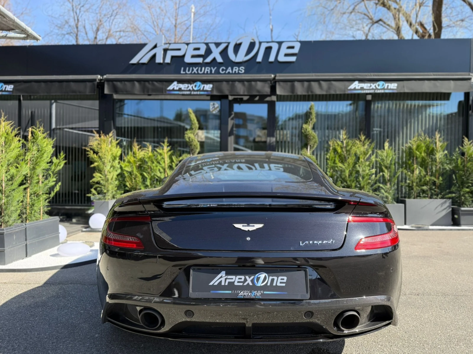 Aston Martin Vanquish CARBON/V12/TOUCHTRONIC 3 - изображение 5