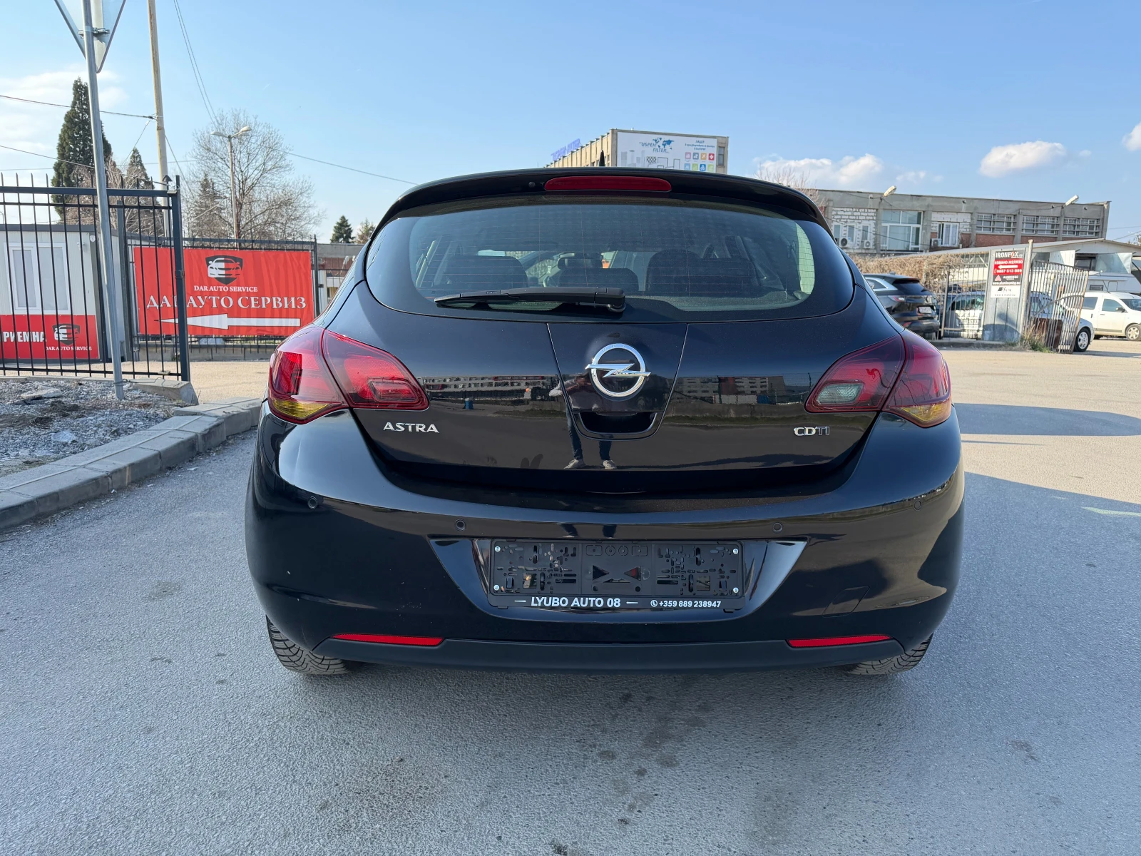 Opel Astra 1.7 CDTI COSMO FACE НАВИГАЦИЯ ПАРКТРОНИК КОЖА 6ск , снимка 5 - Автомобили и джипове - 53866067