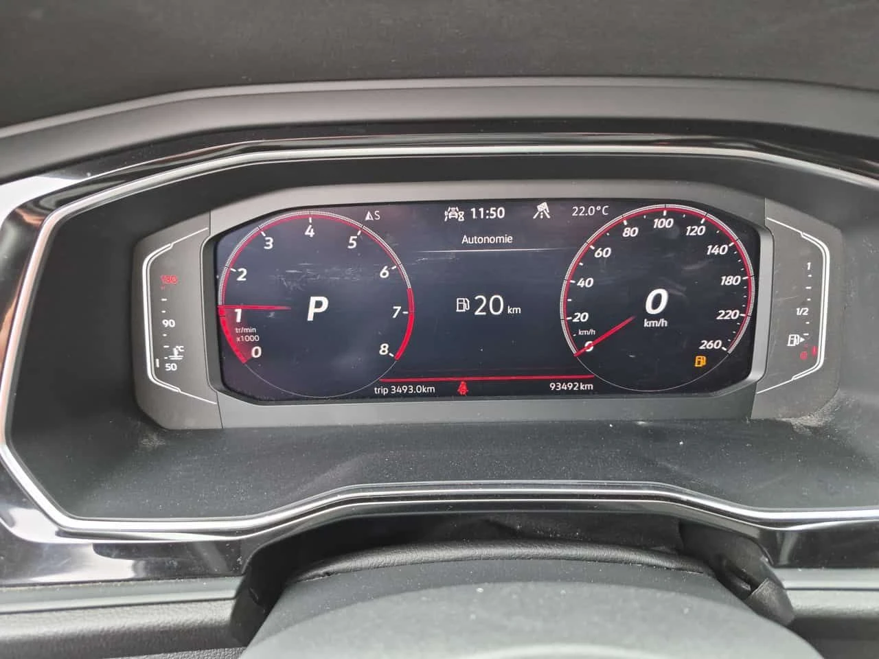 VW Jetta * GLI* DSG * PANO* KEYLESS* ПОДГРЕВ* , снимка 8 - Автомобили и джипове - 54363722