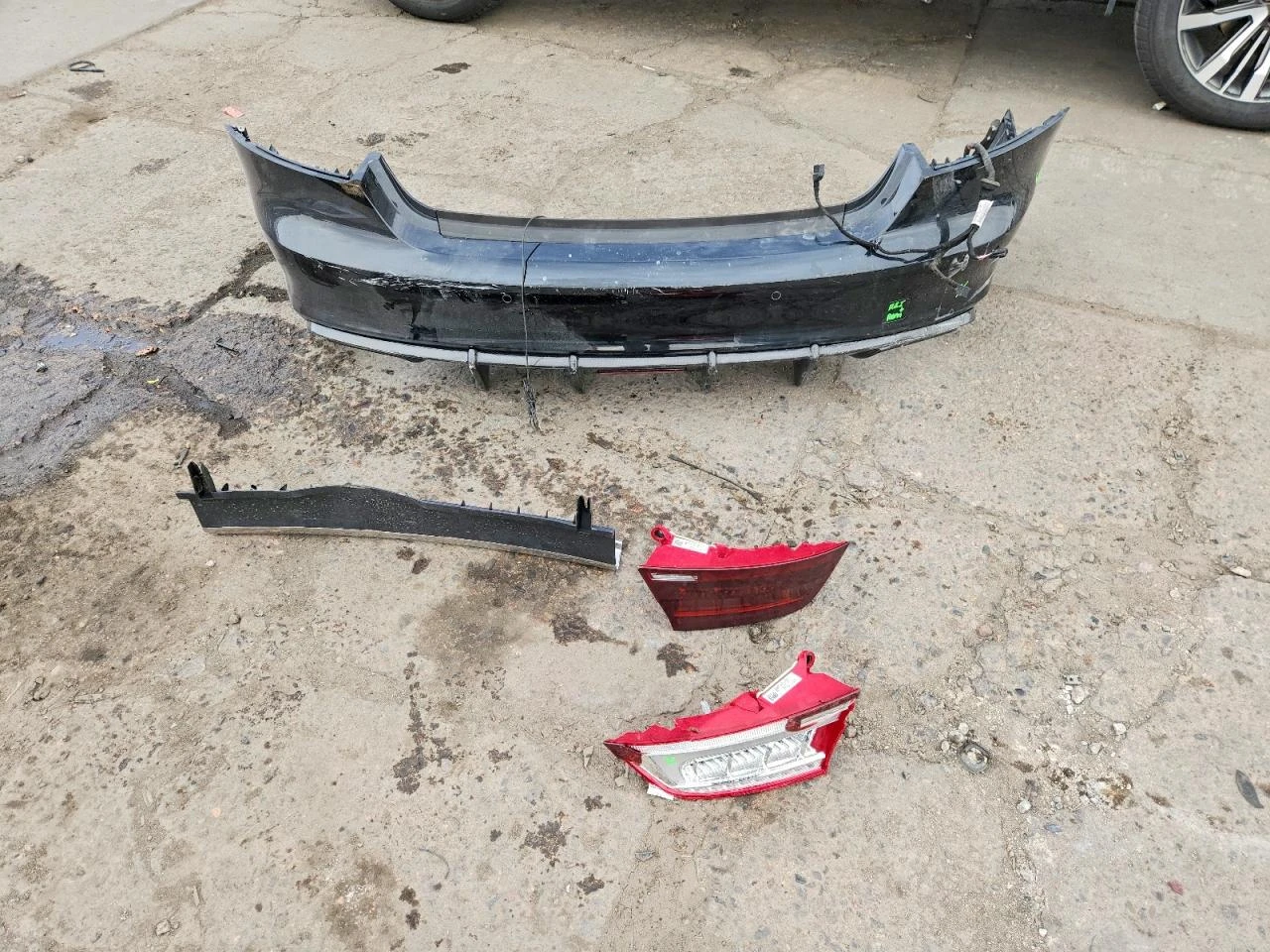Audi S7 PREMIUM* BOSE* HEAD-UP* ПОДГРЕВ* КАМЕРА* КЕЙЛЕС, снимка 8 - Автомобили и джипове - 54542175