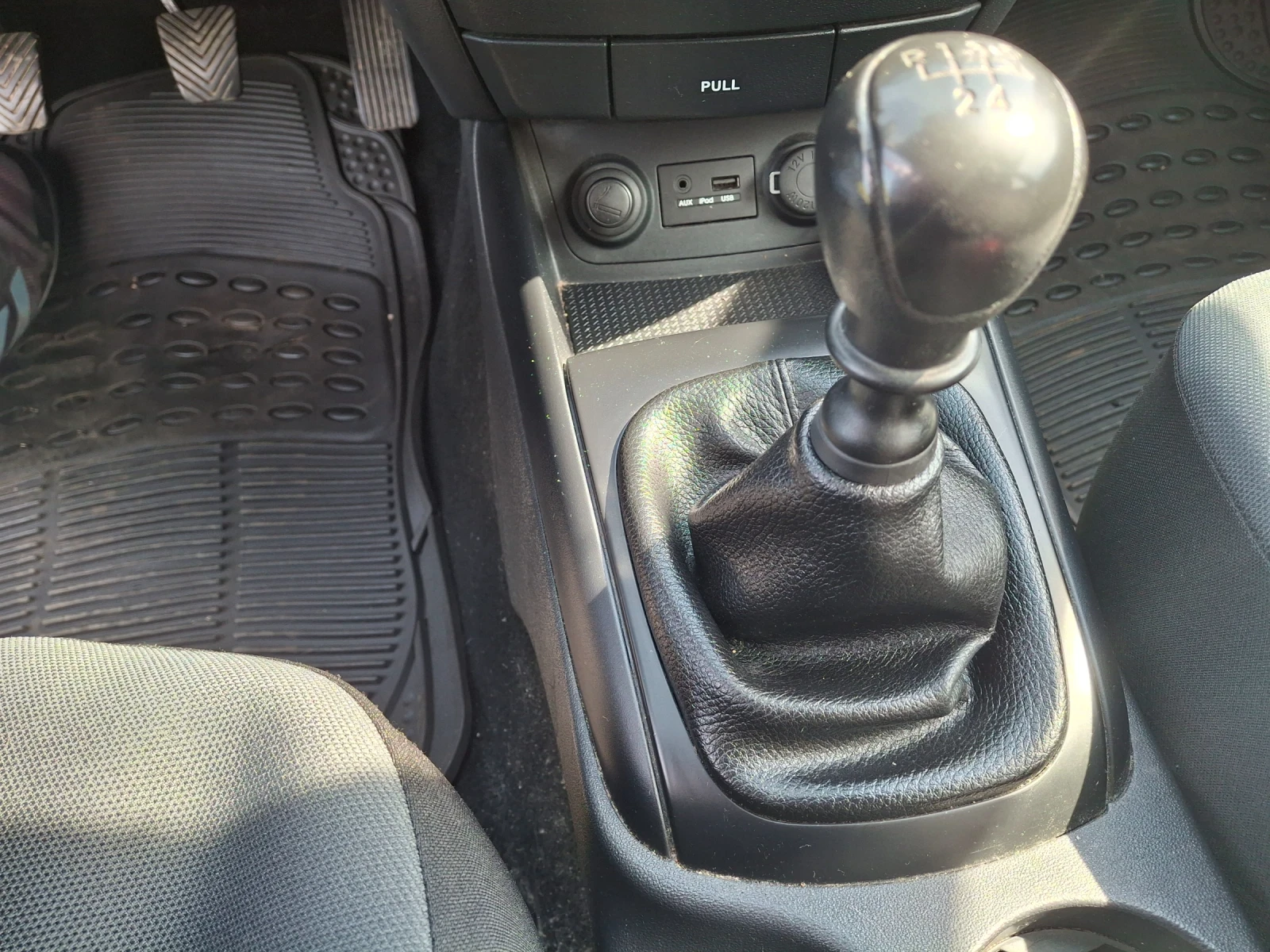 Hyundai I30 1, 4 gaz, снимка 12 - Автомобили и джипове - 54961903
