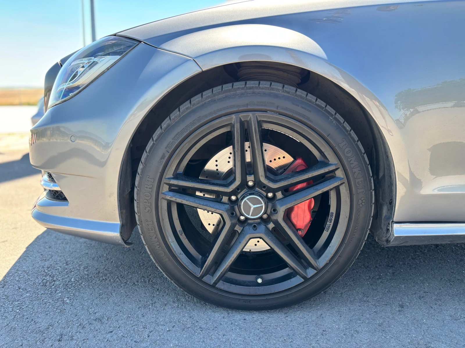 Mercedes-Benz CLS 350 Shooting Brake / AMG PACK, снимка 8 - Автомобили и джипове - 55096574