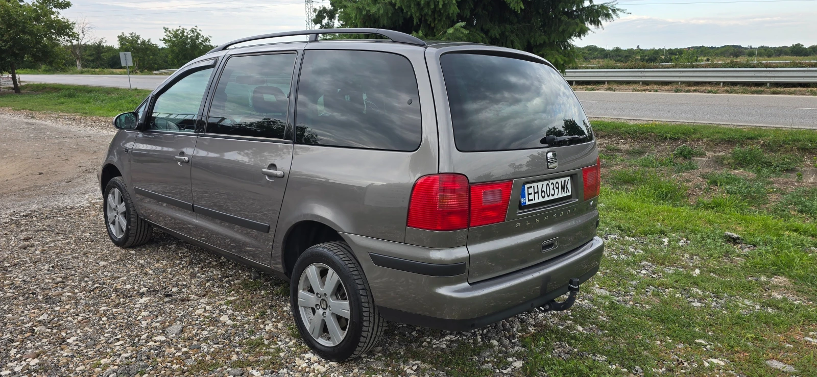 Seat Alhambra 1.9pd 4x4, снимка 3 - Автомобили и джипове - 55381951