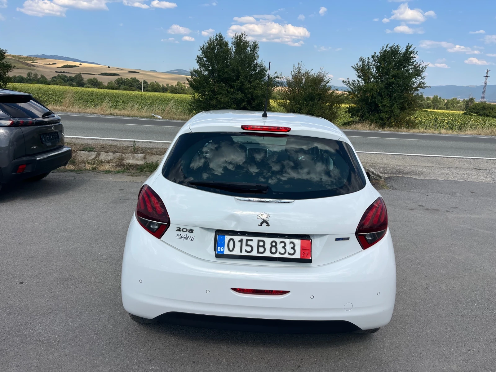 Peugeot 208 1.2 NAVI KAMERA , снимка 5 - Автомобили и джипове - 55583698