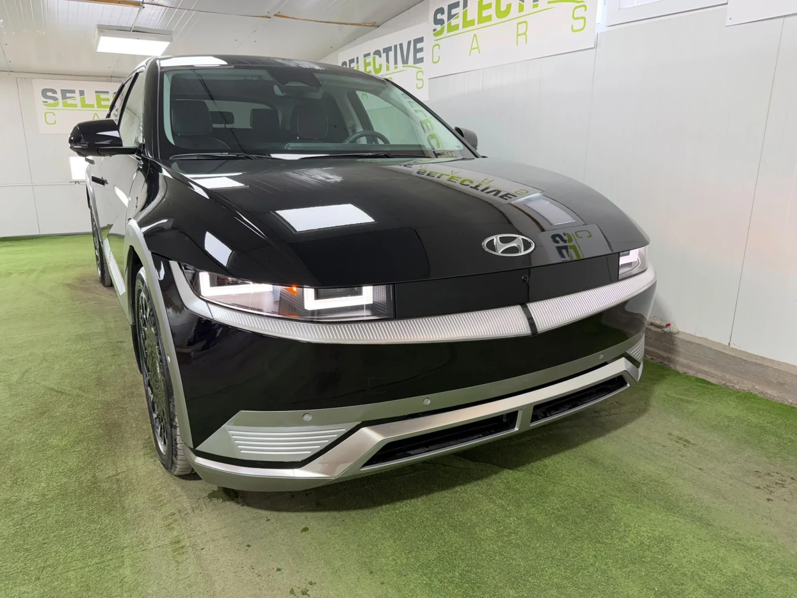 Hyundai Ioniq 5 LONG RANGE* AWD* Ultimate* 2700km* 2024, снимка 6 - Автомобили и джипове - 55768147