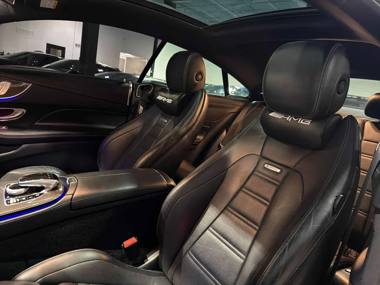 Mercedes-Benz E 53 AMG ДИСТРОНИК * 360 * BURMESTER * PANO * ОБДУХВАНЕ, снимка 15 - Автомобили и джипове - 55777842