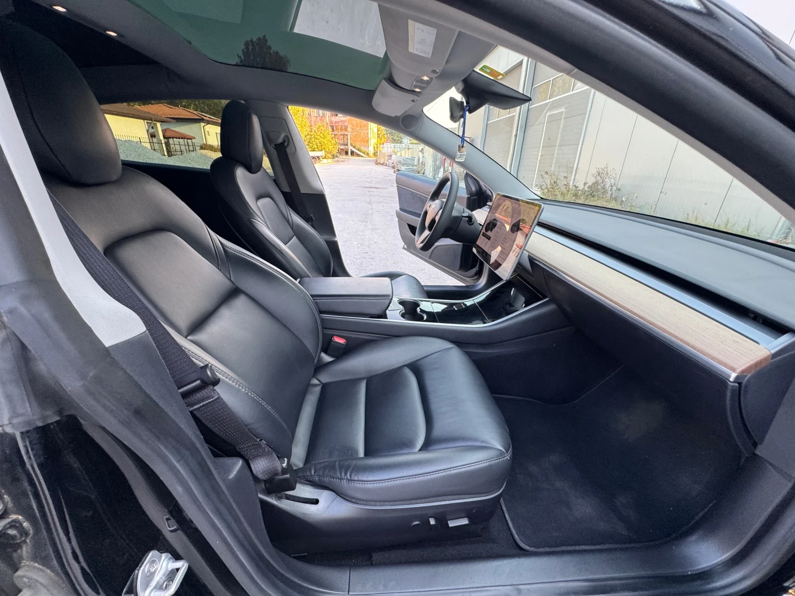 Tesla Model 3 Гаранция/4x4/Long/Perf, снимка 11 - Автомобили и джипове - 56096726
