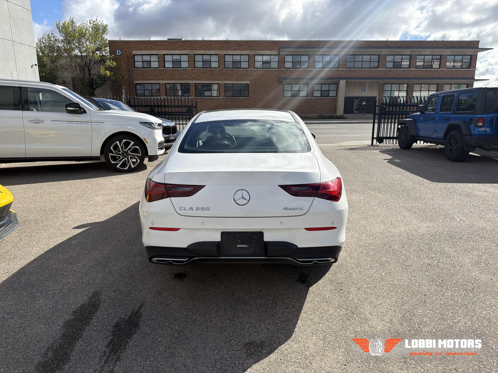 Mercedes-Benz CLA, снимка 4 - Автомобили и джипове - 56103697