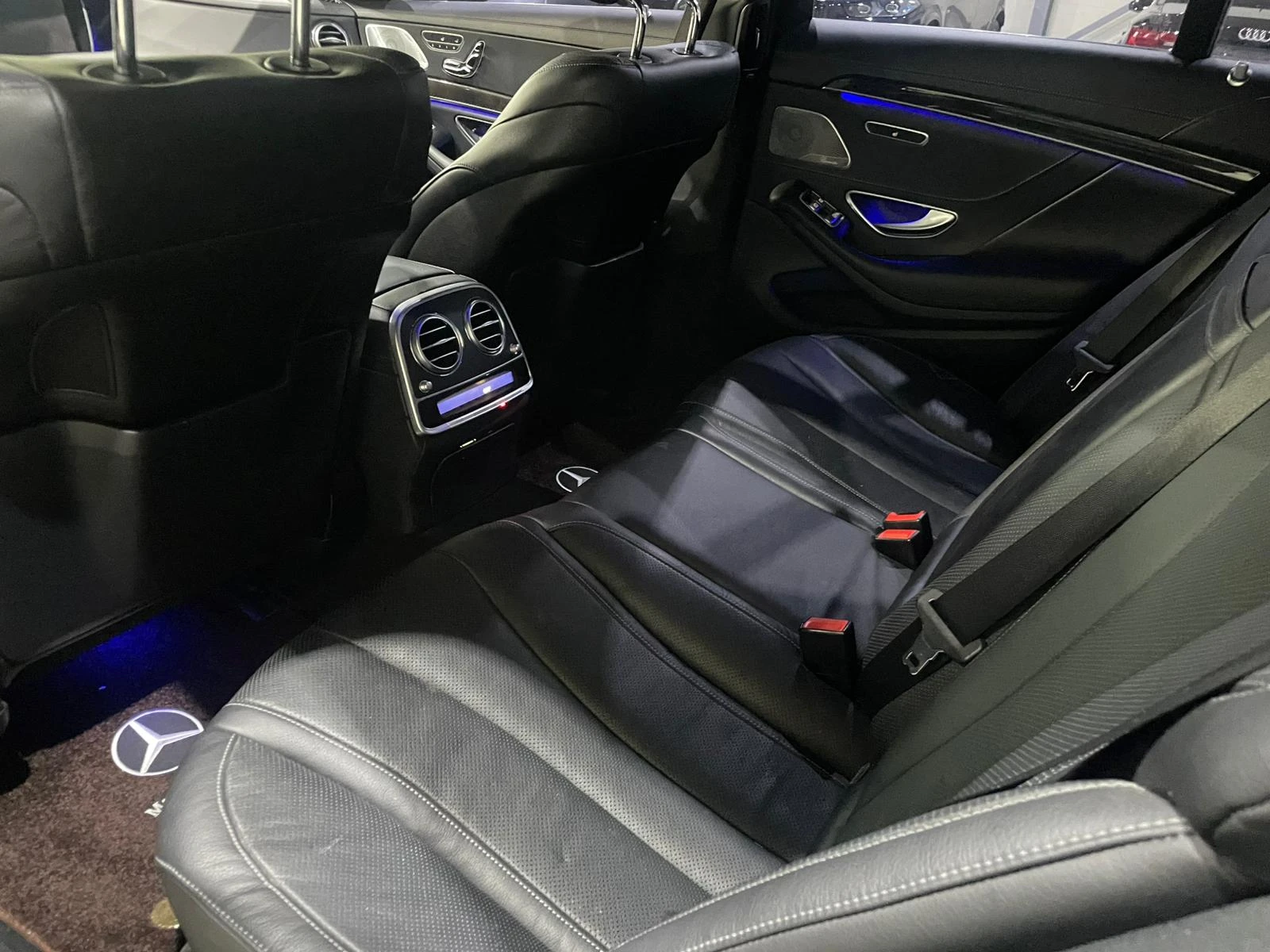 Mercedes-Benz S 350 d 4Matic ! AMG Line ! FaceLift !, снимка 11 - Автомобили и джипове - 56208974