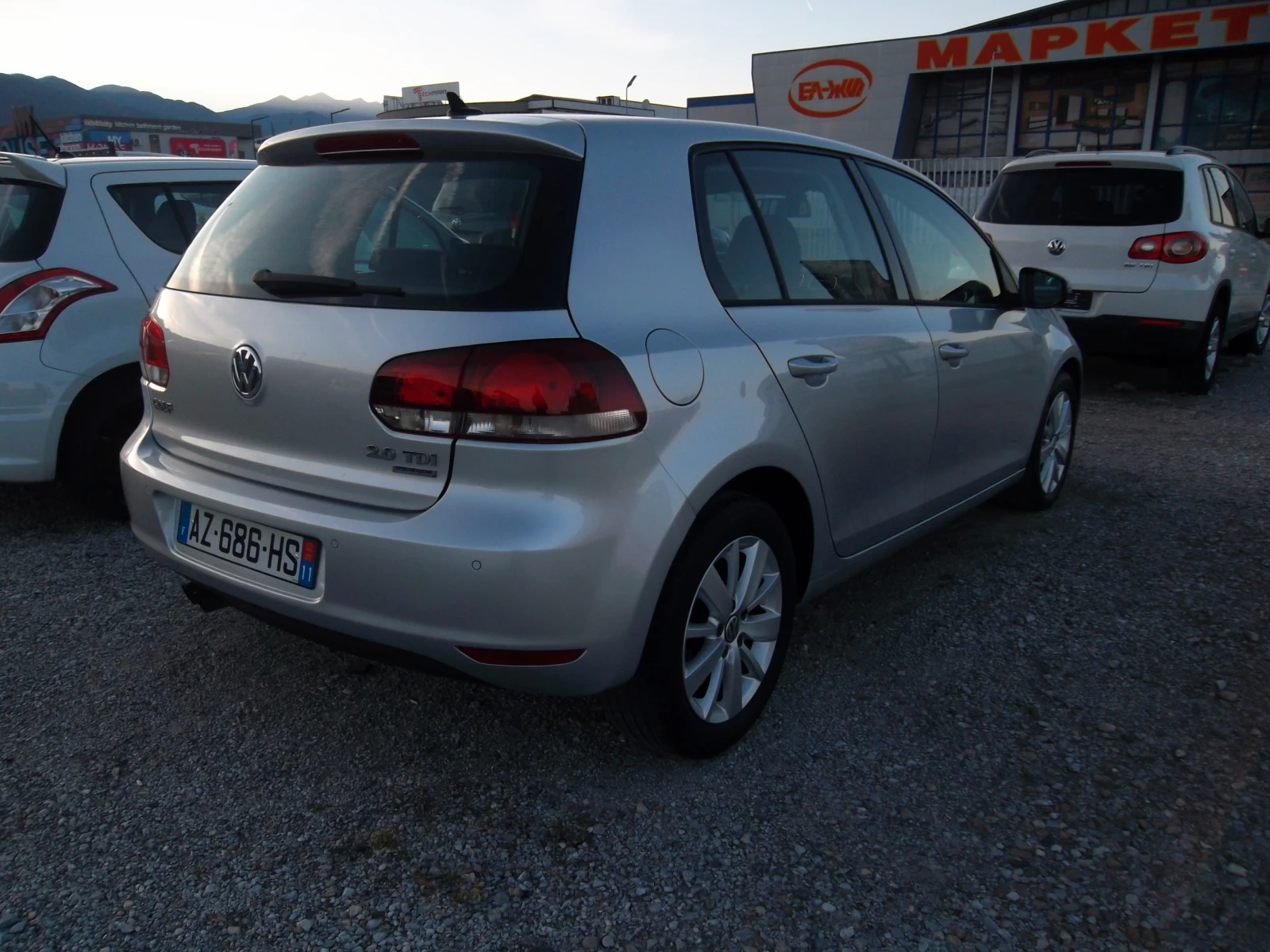 VW Golf 2.0TDI 140, Highline, снимка 4 - Автомобили и джипове - 56303685