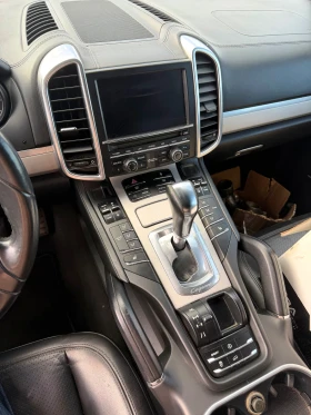Porsche Cayenne Цяла за Части, снимка 14