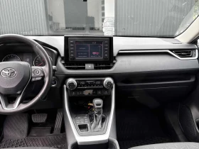 Toyota Rav4 * XLE * CARFAX * ОПЦИЯ ЗА ФИНАНСИРАНЕ, снимка 9