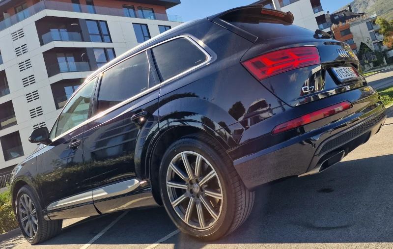 Audi Q7, снимка 6 - Автомобили и джипове - 47420039