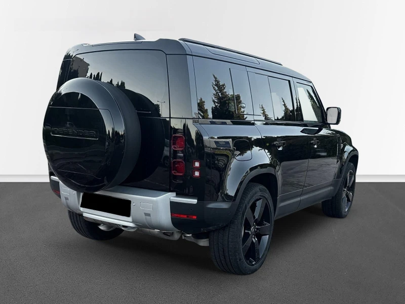 Land Rover Defender 110 SE P400 PANO HEAD UP 360 CAMERA , снимка 4 - Автомобили и джипове - 51508841