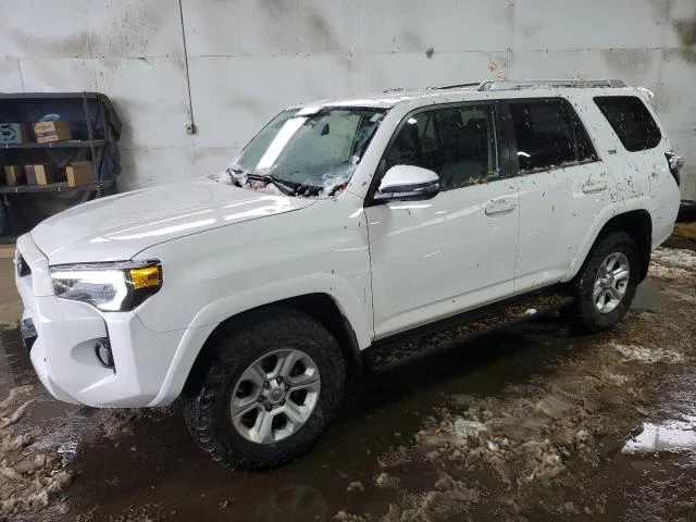 Toyota 4runner 2017 TOYOTA 4RUNNER SR5/SR5 PREMIUM, снимка 3 - Автомобили и джипове - 48381600