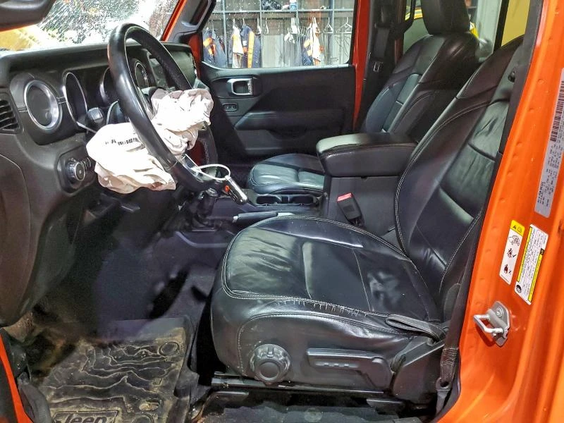 Jeep Wrangler UNLIMITED SAHARA, снимка 7 - Автомобили и джипове - 53990186