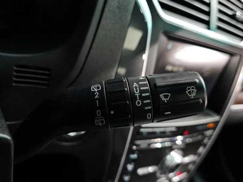 Ford Explorer 2.3 AWD, снимка 17 - Автомобили и джипове - 54351943