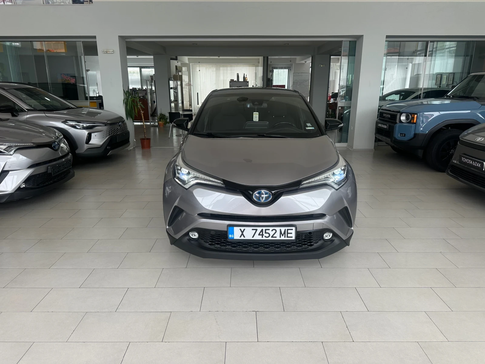 Toyota C-HR Style, снимка 1