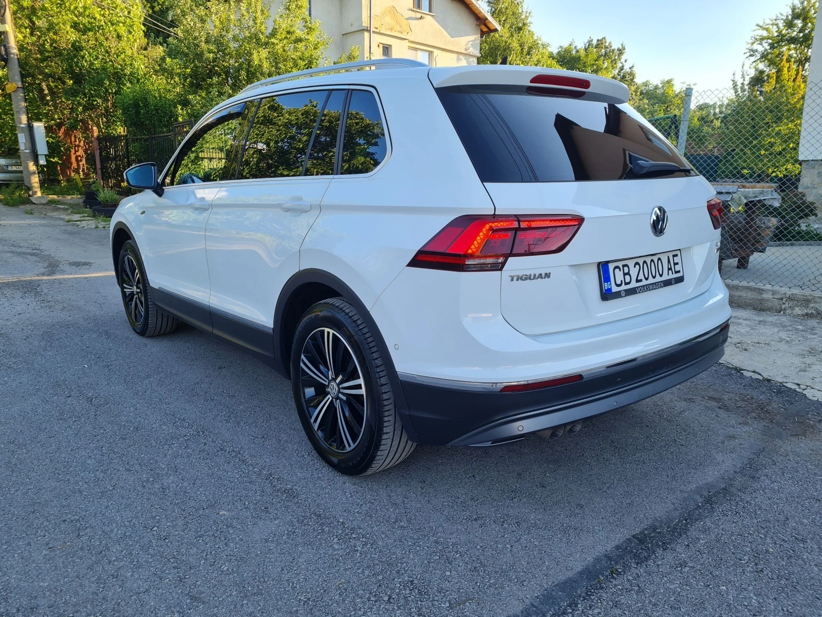 VW Tiguan 2.0 4х4 Digital full led - изображение 4