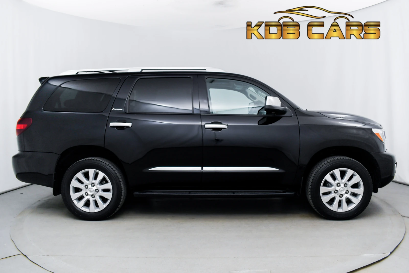 Toyota Sequoia PLATINUM 5.7i V8 4WD  - изображение 4