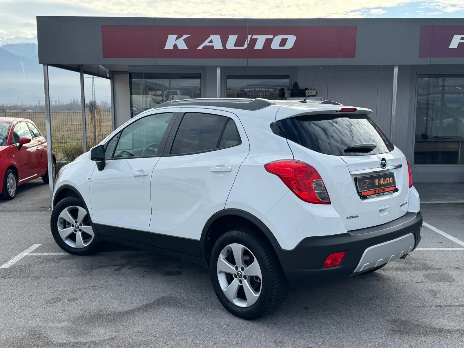 Opel Mokka 4x4 / CNG / Navi / Camera - изображение 2