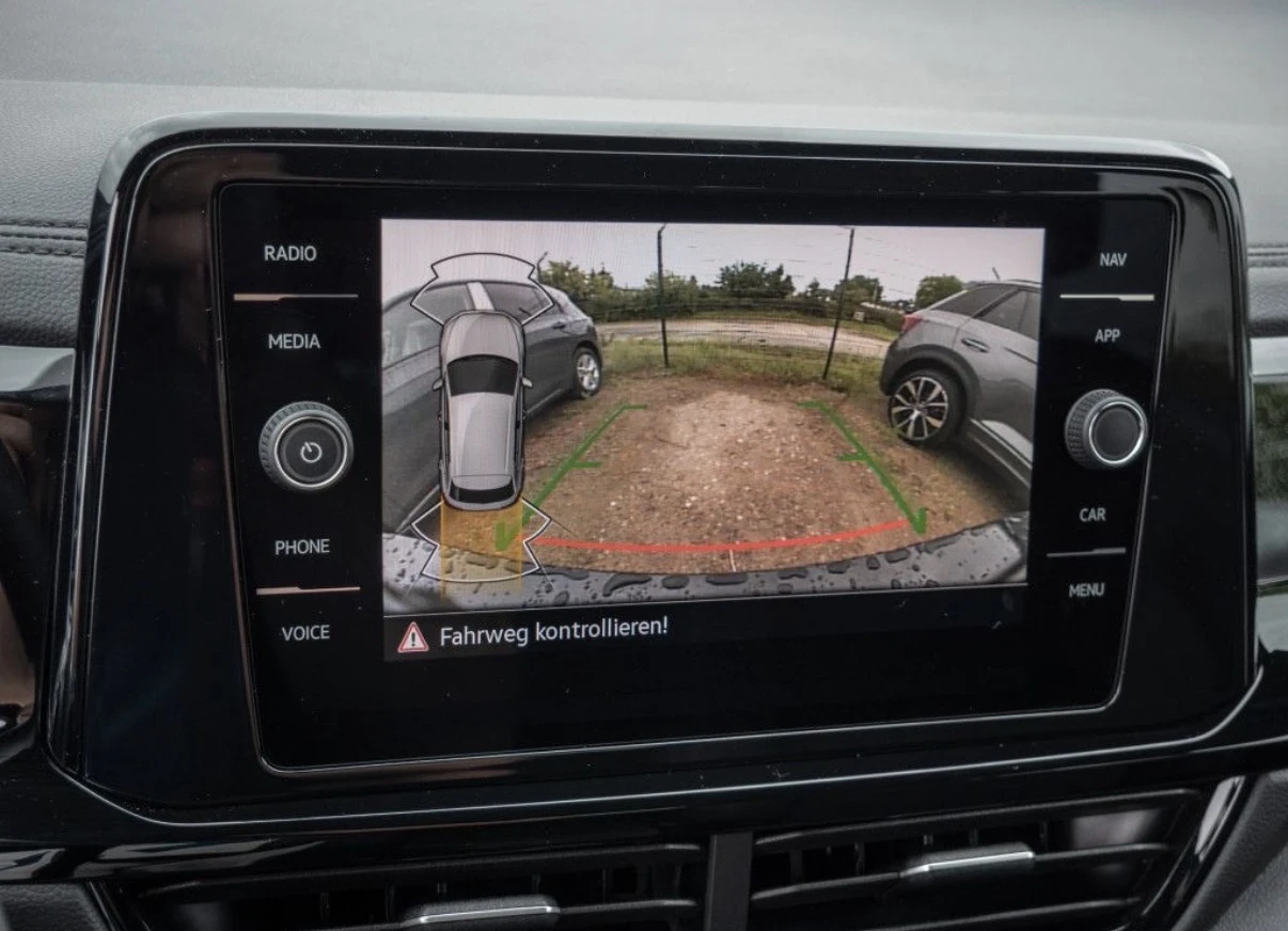 VW T-Roc VW T-Roc PA 2.0 TDI SCR 4MOTION DSG, снимка 12 - Автомобили и джипове - 54314812