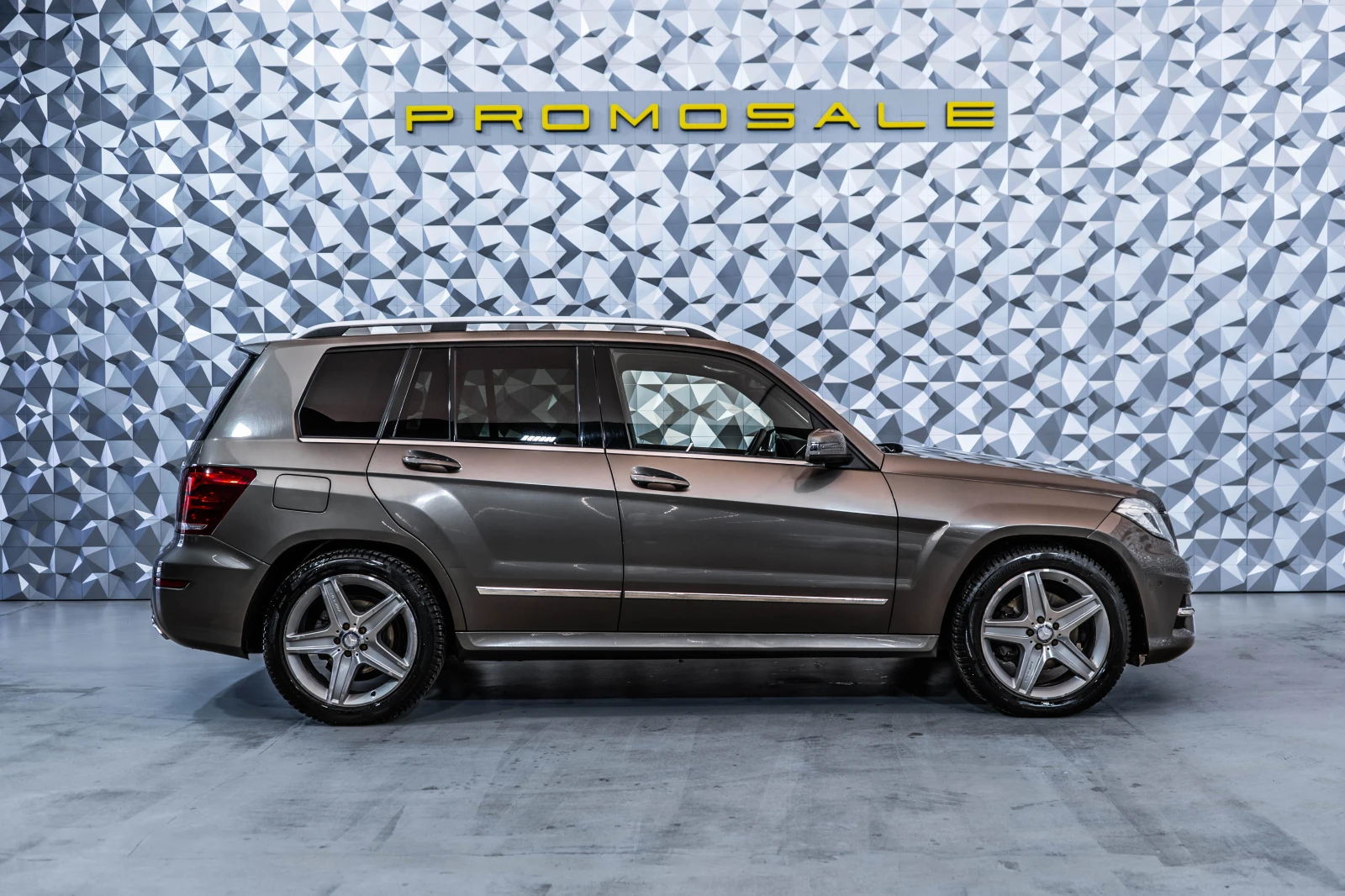 Mercedes-Benz GLK 350 4M AMG, снимка 6 - Автомобили и джипове - 54854575