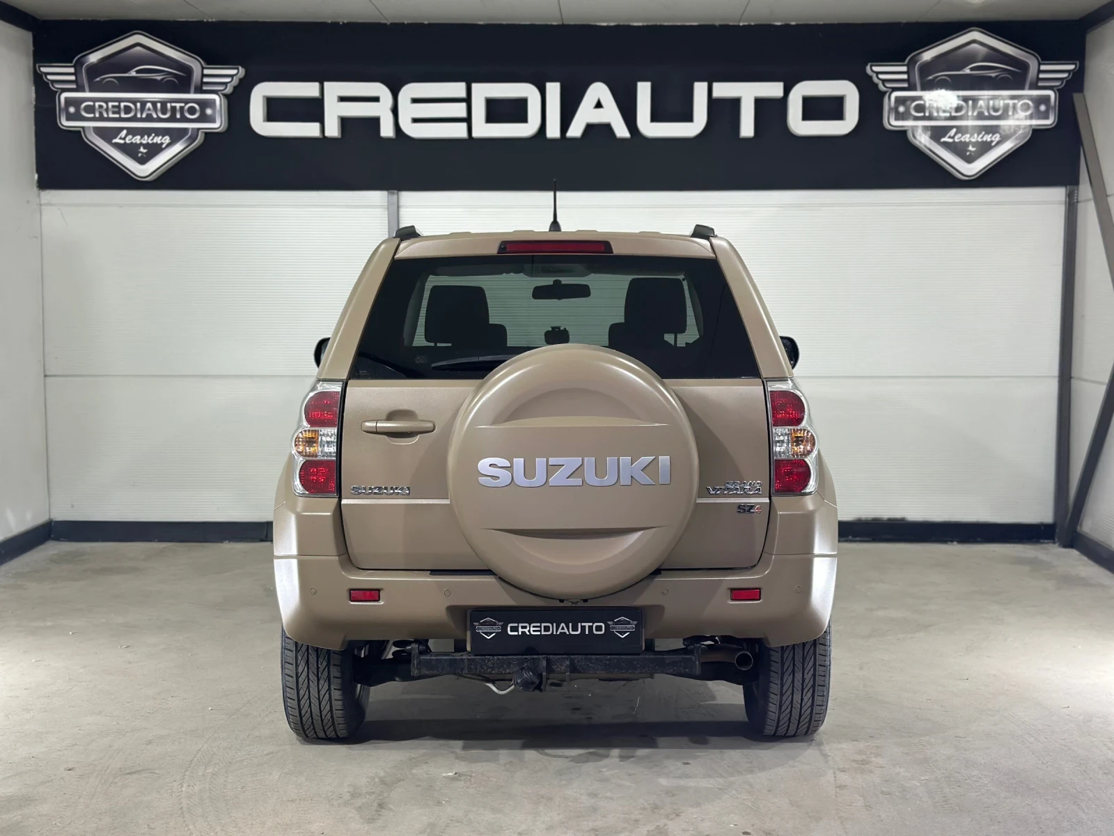 Suzuki Grand vitara 2.4i, снимка 5 - Автомобили и джипове - 54855253