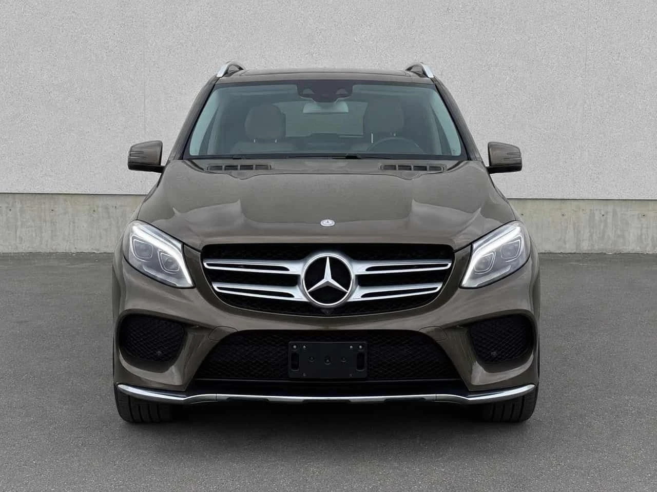 Mercedes-Benz GLE 400 4MATIC 4dr  CARFAX, снимка 6 - Автомобили и джипове - 55133788