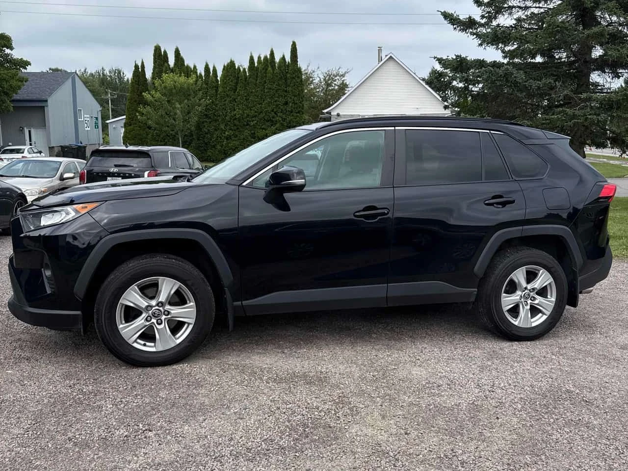 Toyota Rav4 * XLE * CARFAX * ОПЦИЯ ЗА ФИНАНСИРАНЕ, снимка 2 - Автомобили и джипове - 55505474