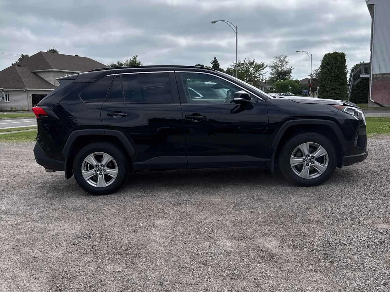 Toyota Rav4 * XLE * CARFAX * ОПЦИЯ ЗА ФИНАНСИРАНЕ, снимка 3 - Автомобили и джипове - 55505474