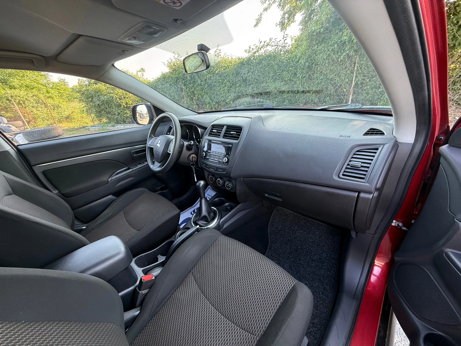Mitsubishi ASX 1.6 ШВЕЙЦАРИЯ, снимка 8 - Автомобили и джипове - 55553647