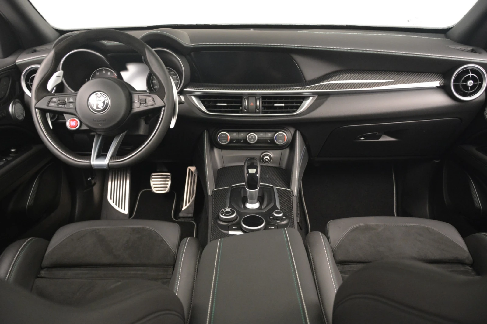 Alfa Romeo Stelvio Quadrifoglio На части 2.9 Bi Turbo, снимка 12 - Автомобили и джипове - 56155679