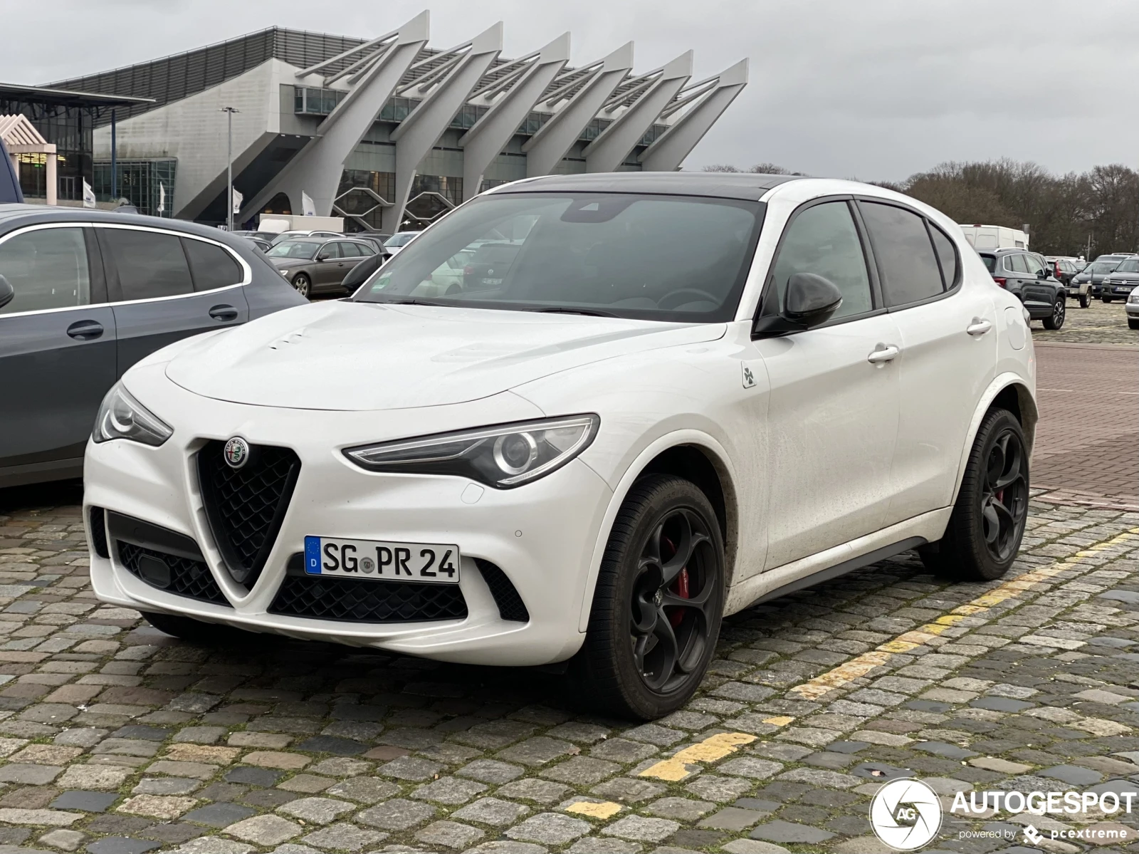 Alfa Romeo Stelvio Quadrifoglio На части 2.9 Bi Turbo, снимка 3 - Автомобили и джипове - 56155679