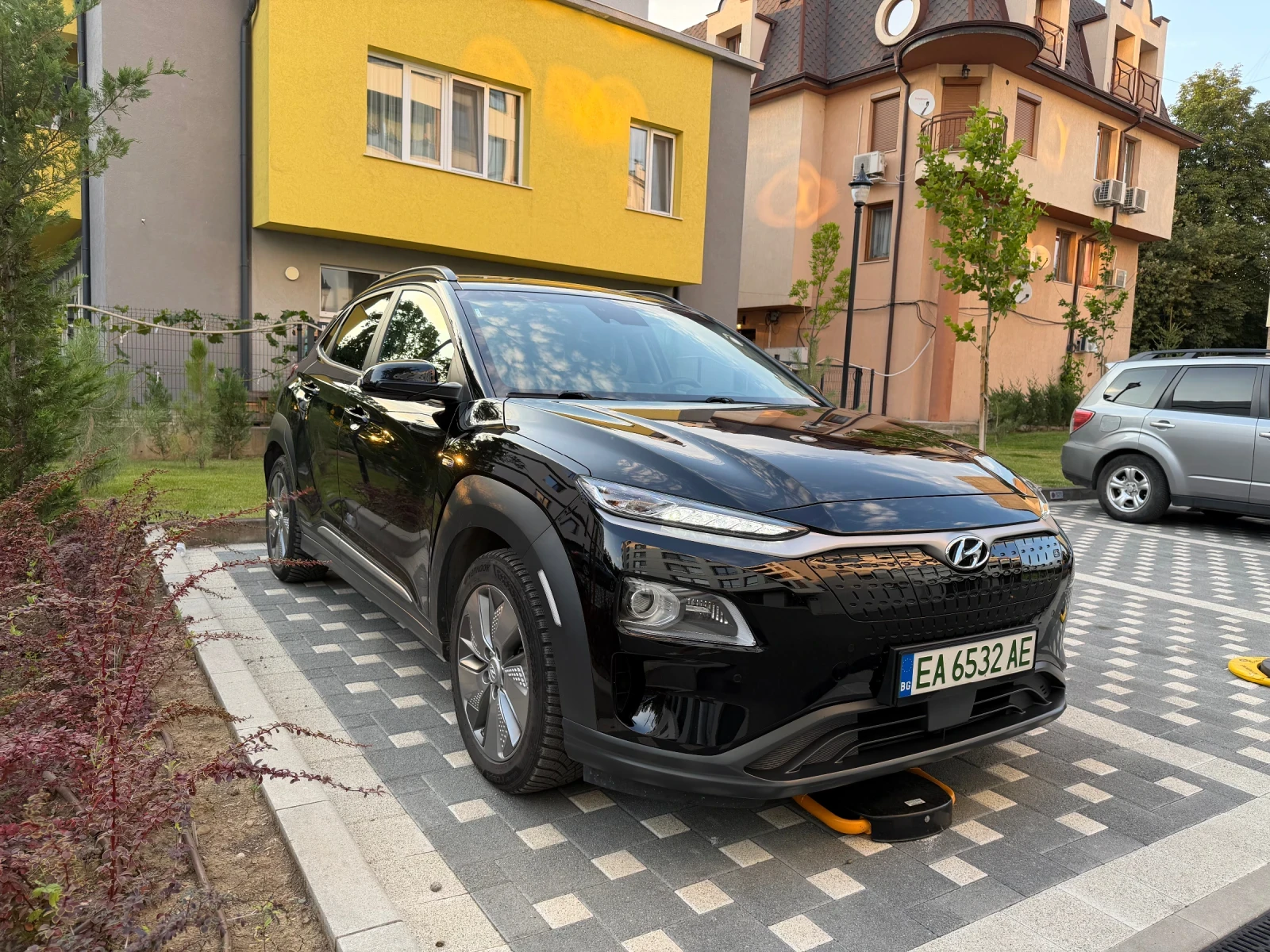 Hyundai Kona Electric Premium 64 kWh 204 к.с. Термопомпа , снимка 7 - Автомобили и джипове - 56156512