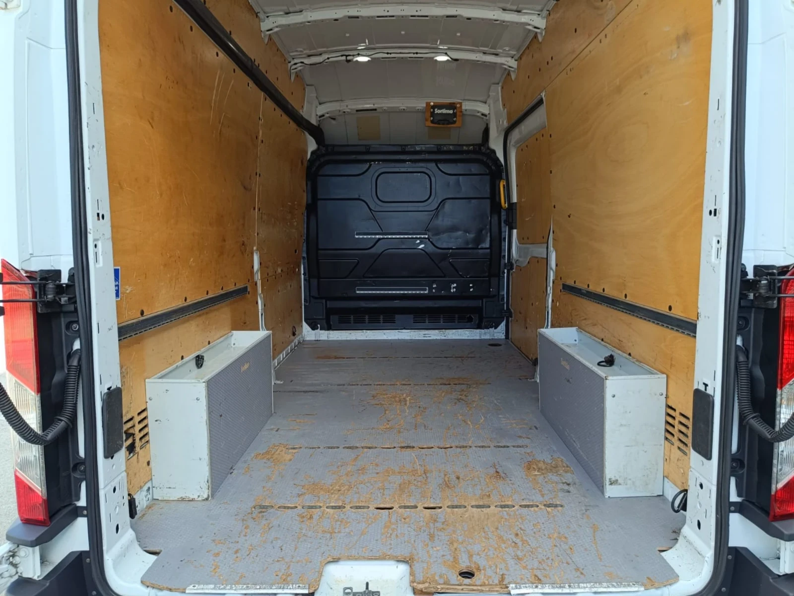 Ford Transit 2.0  - изображение 7