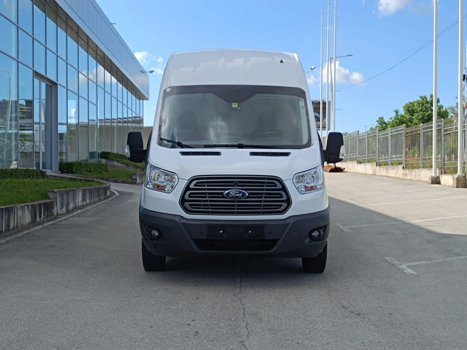 Ford Transit 2.0  - изображение 2