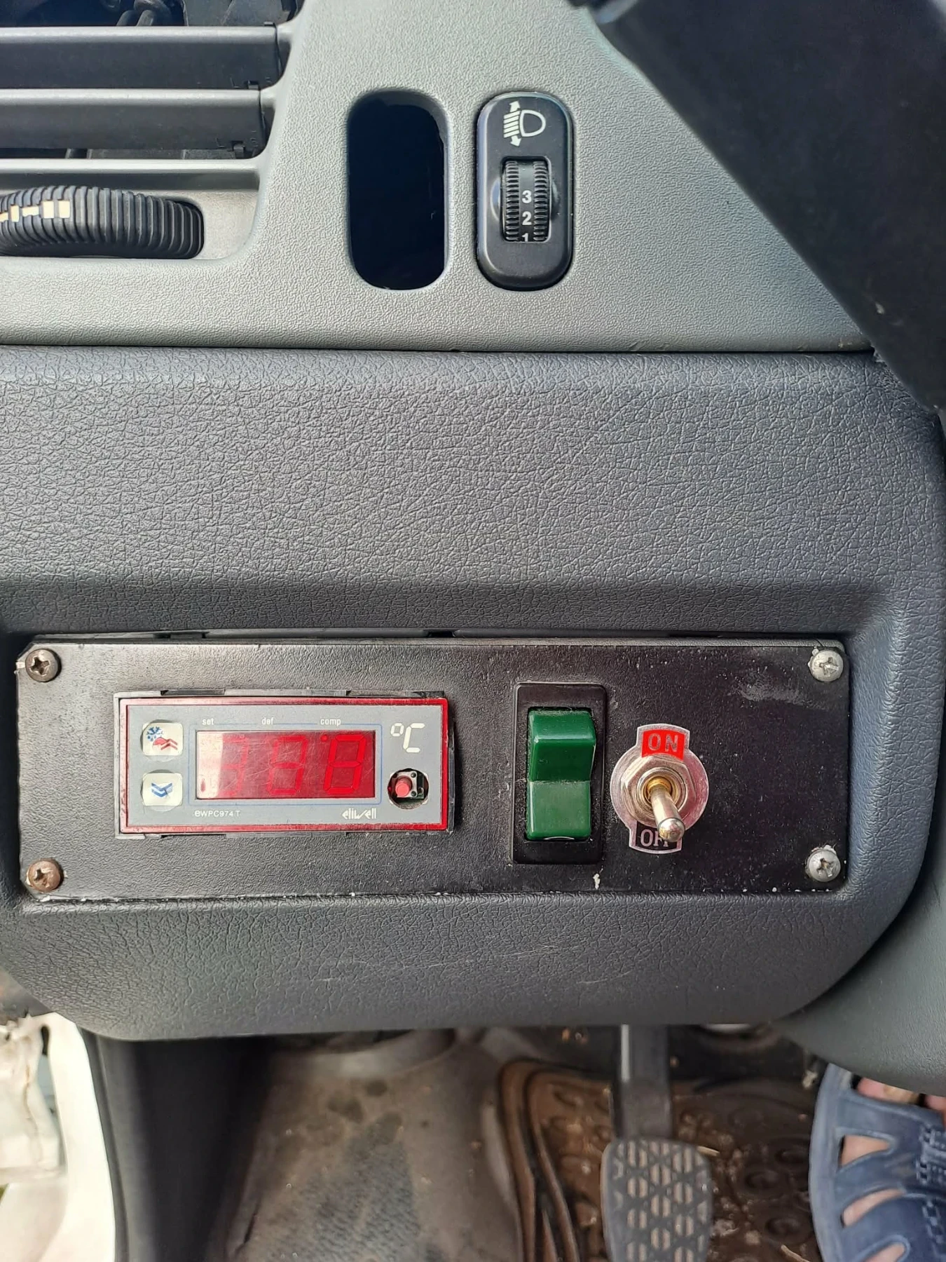 Mercedes-Benz Sprinter 311, снимка 9 - Бусове и автобуси - 54783418