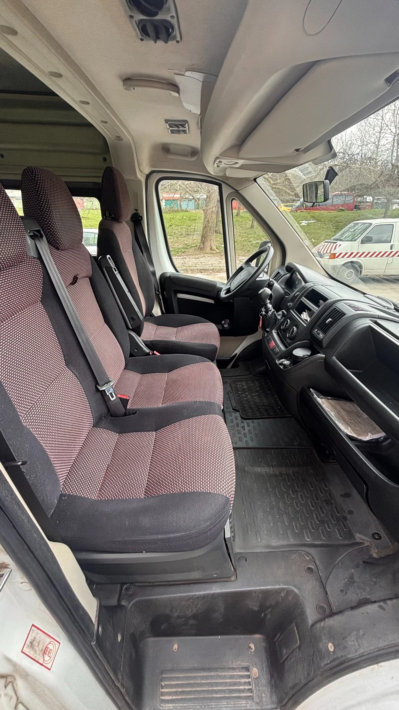 Peugeot Boxer, снимка 9 - Бусове и автобуси - 55433799