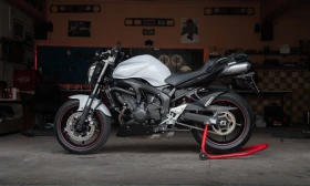  Yamaha FZ6