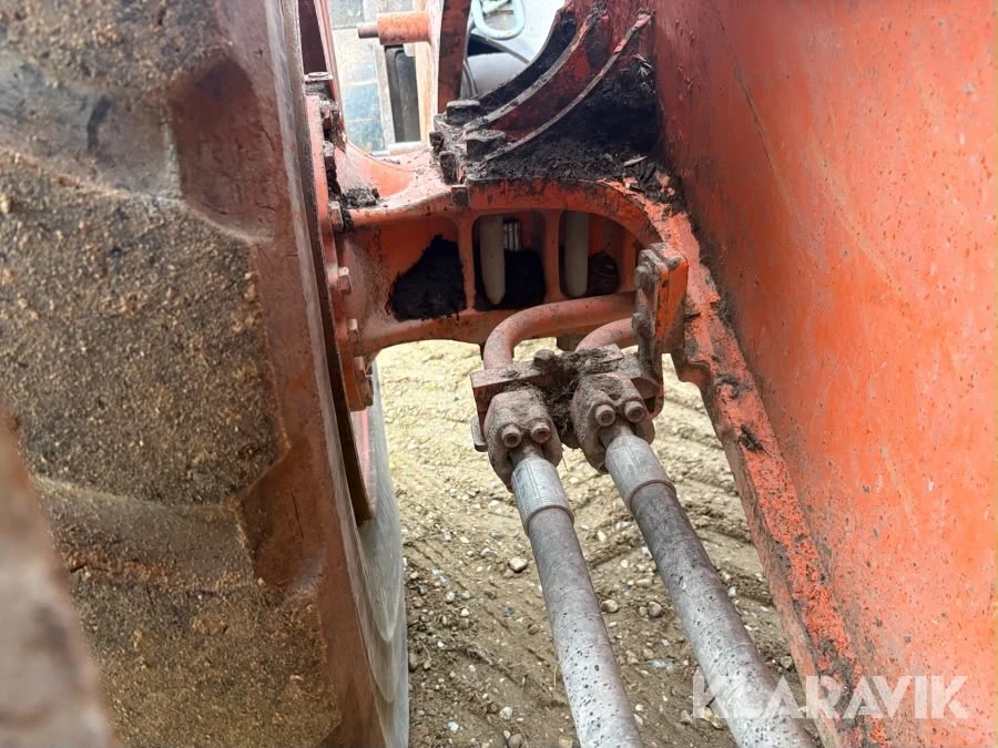 Челен товарач DOOSAN DL420-5, снимка 16 - Индустриална техника - 56712966