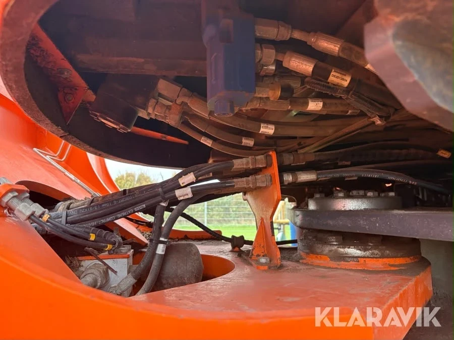 Челен товарач DOOSAN DL420-5, снимка 14 - Индустриална техника - 56712966