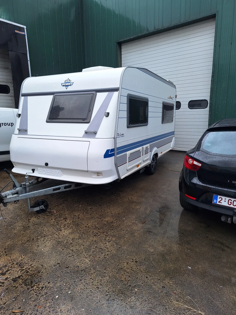 Каравана Hobby Delyx 440, снимка 2 - Каравани и кемпери - 52399862