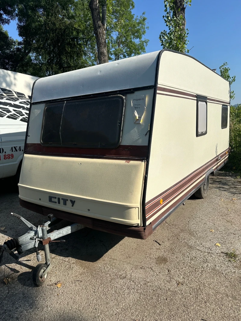 Каравана Burstner CITY, снимка 2 - Каравани и кемпери - 52635709