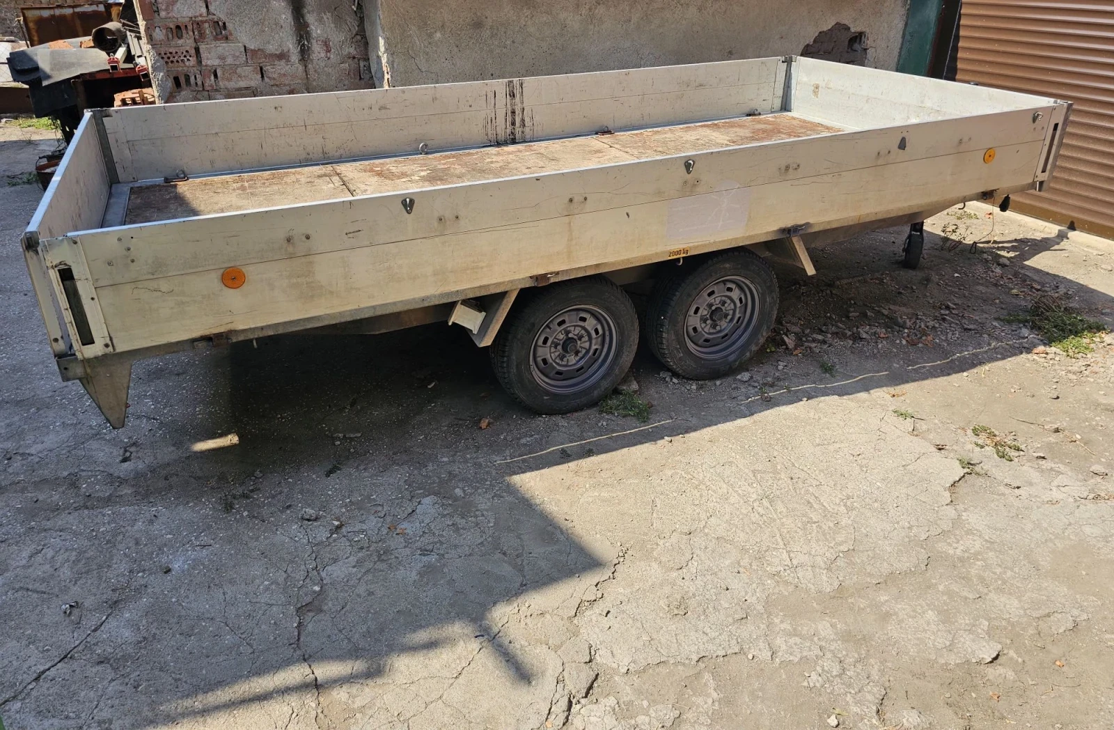 За автомобил Humbaur HT 2000