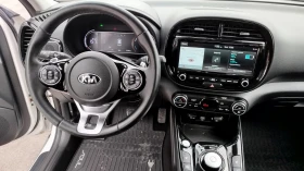 Kia Soul e-Soul 64 kWh (204кс) КАТО НОВА, снимка 13