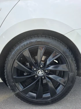 Skoda Superb, снимка 8