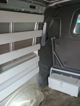 Mercedes-Benz 220, снимка 7