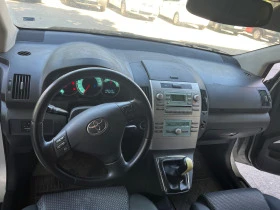 Toyota Corolla verso, снимка 8