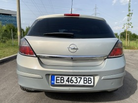 Opel Astra 1.7 COSMO CDTi 101 k.c., снимка 9